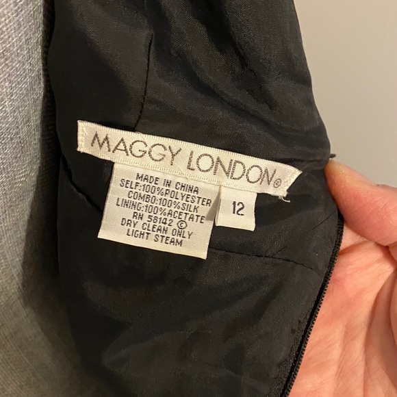 Maggy London Size 12 Ruffle Dress - Picture 8 of 8